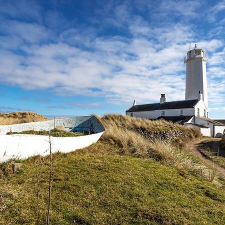 Finest Retreats - Lighthouse Cottage Rampside Exteriör bild