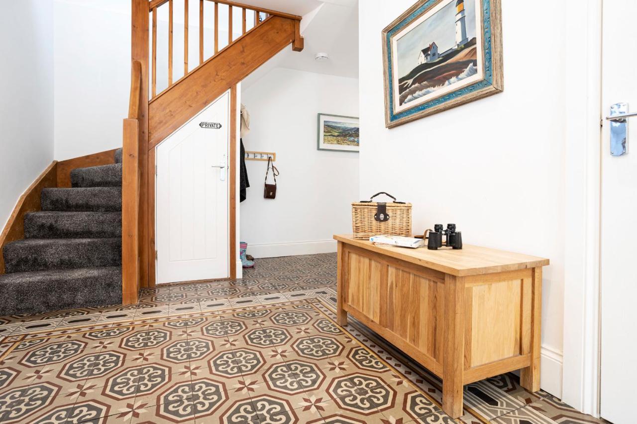 Finest Retreats - Lighthouse Cottage Rampside Exteriör bild